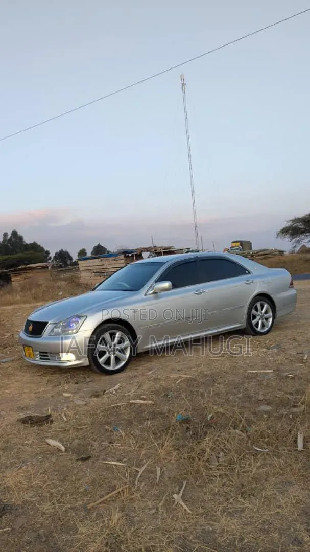 Toyota Crown 2009 Silver