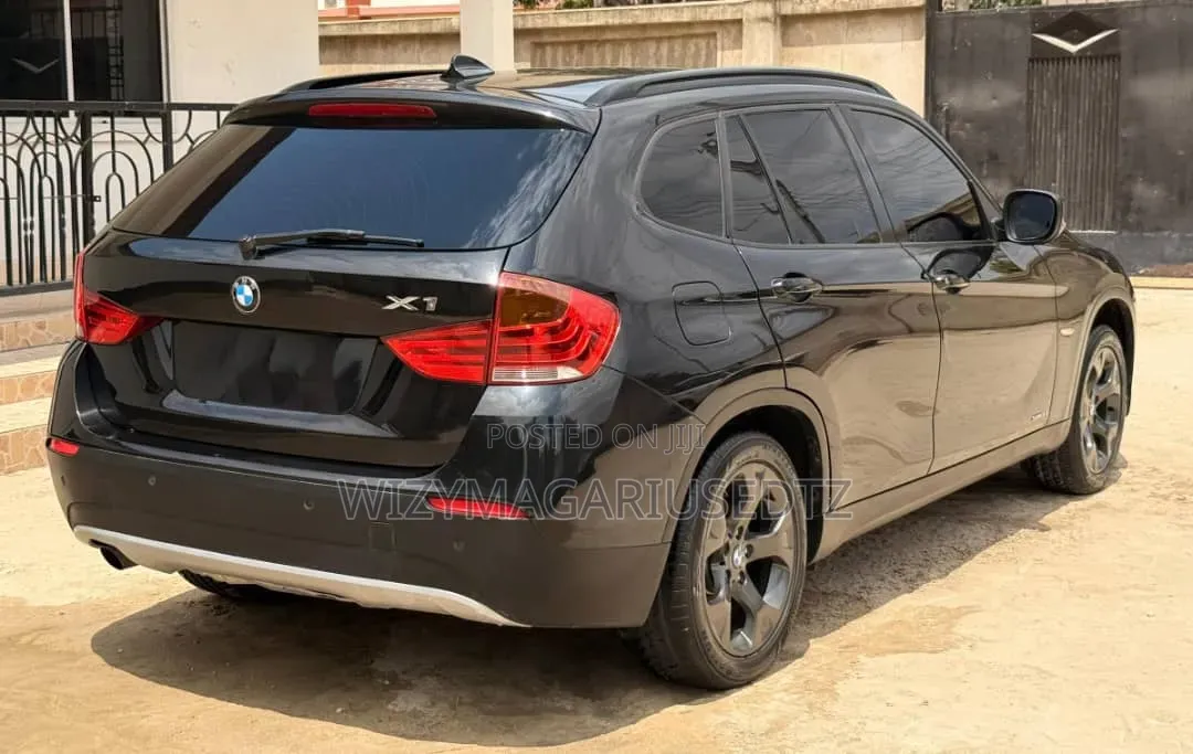 BMW X1 2010 Matt Black