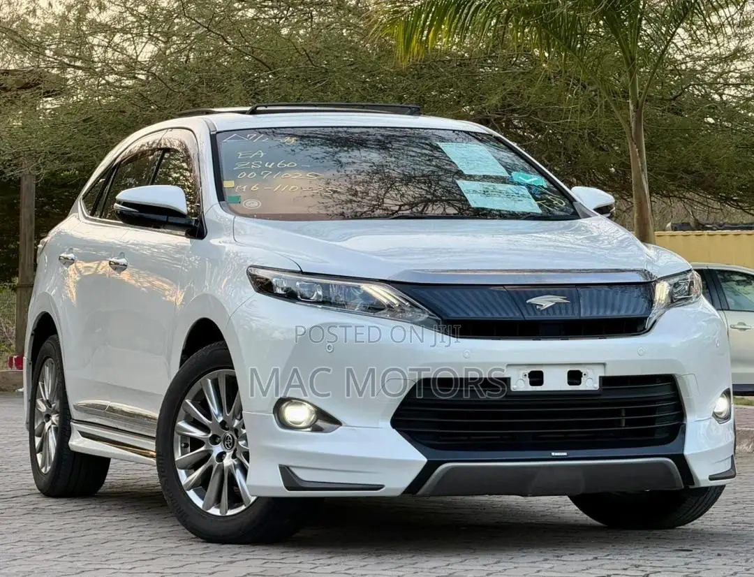 Toyota Harrier 2.0 2015 White