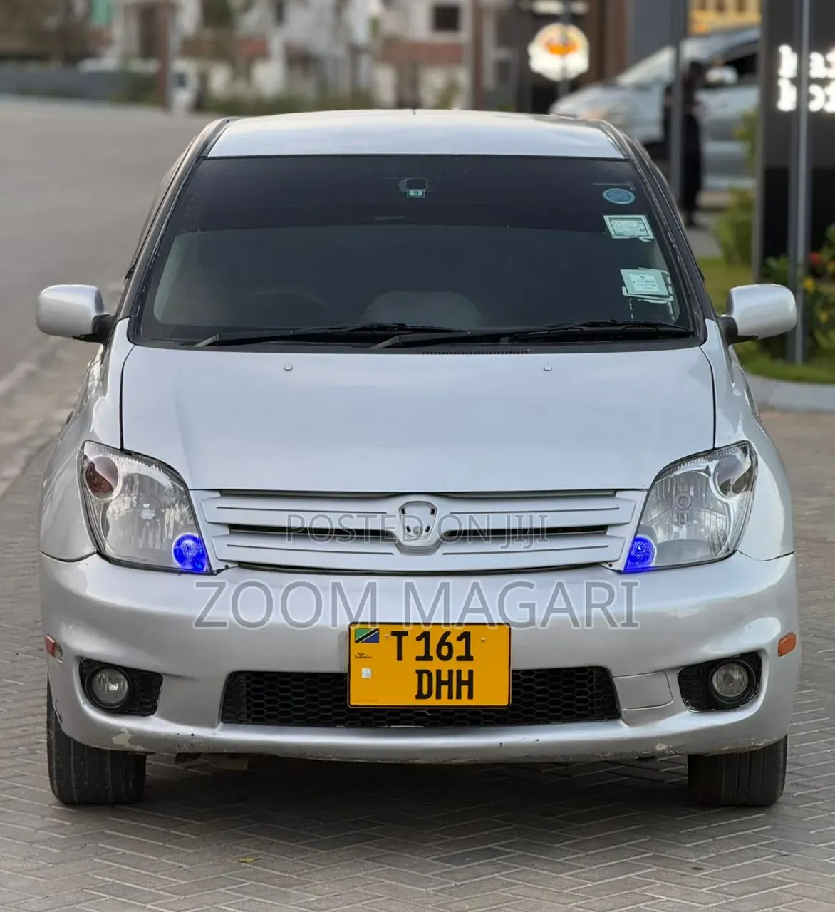 Toyota IST 2003 Silver