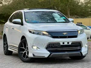 Toyota Harrier 2.0 2016 White