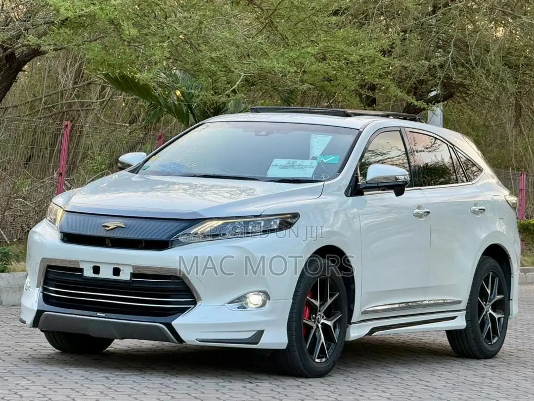 Toyota Harrier 2.0 2016 White