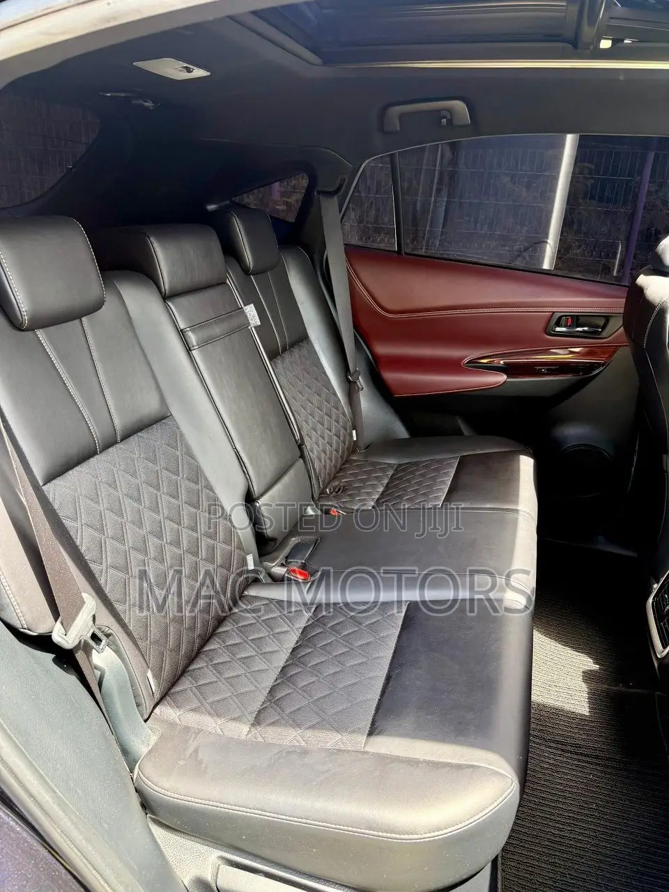 Toyota Harrier 2.0 2014 Blue