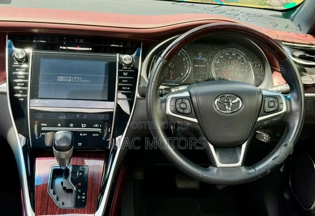 Toyota Harrier 2.0 2014 Blue