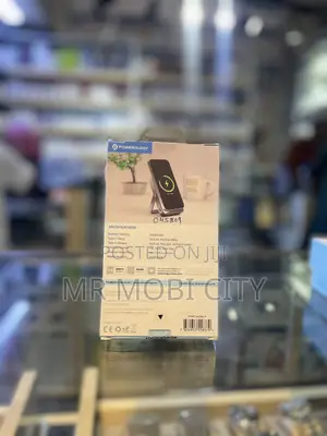 Powerology Magnetic Wireless Quick Charging Power Bank With Stand