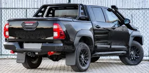 Toyota Hilux 2022 Black