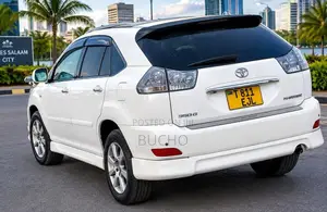 Toyota Harrier 2008 White