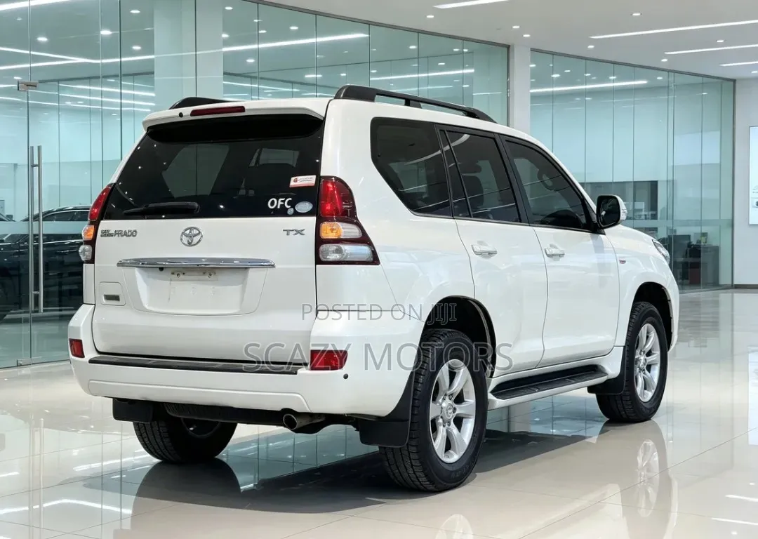 Toyota Land Cruiser Prado 2007 White