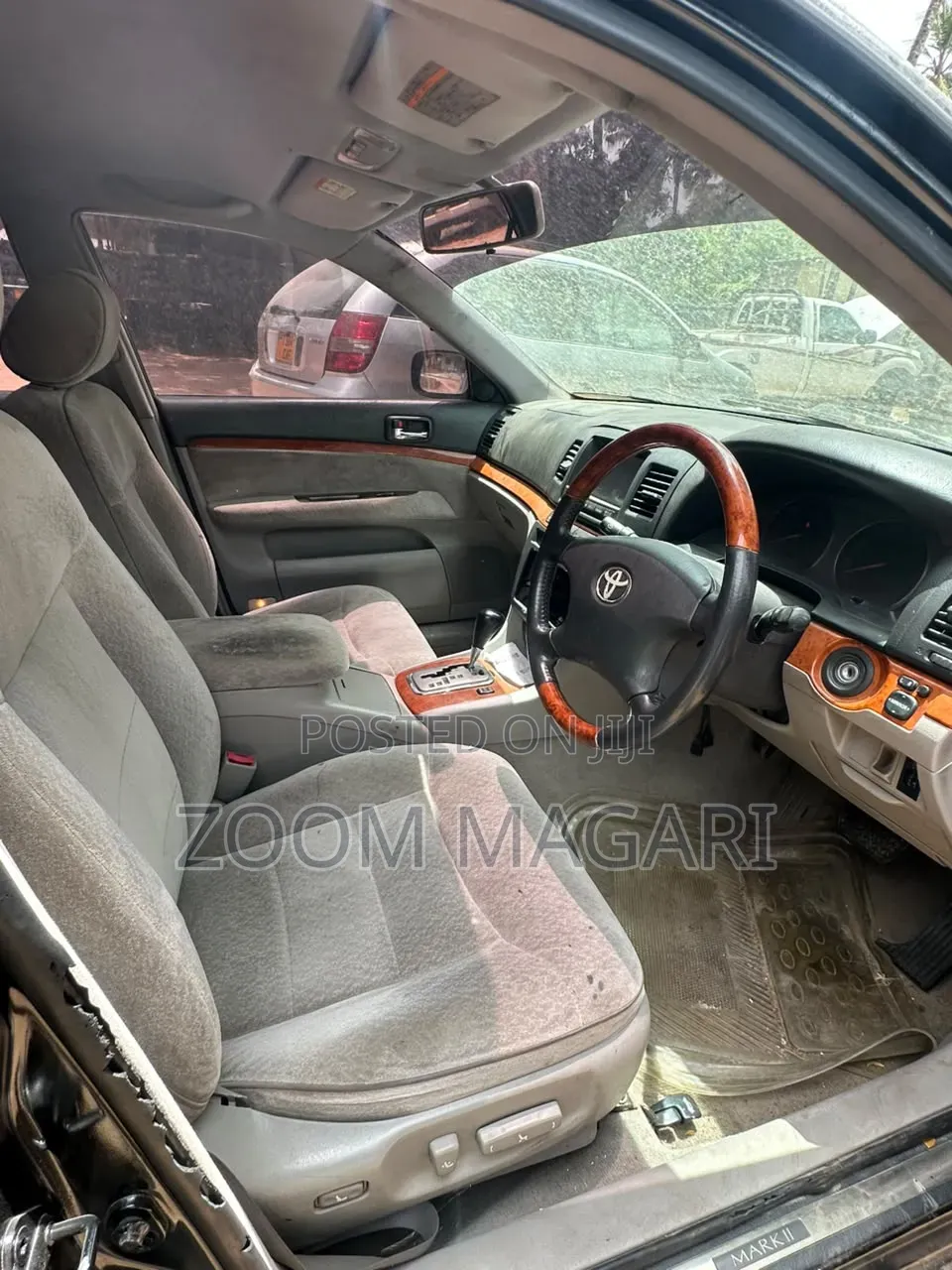 Toyota Mark II 2002 Black