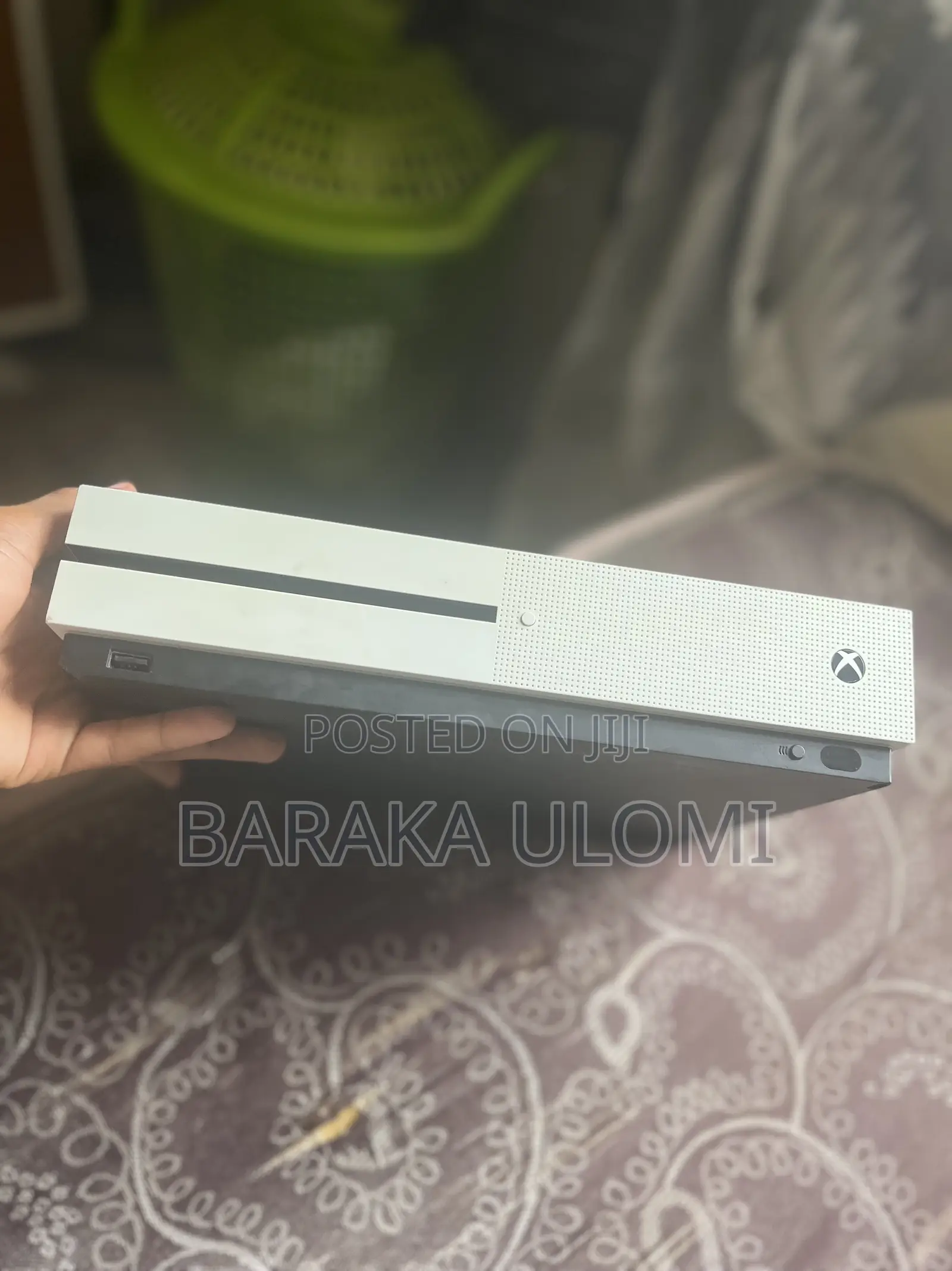 Xbox One S