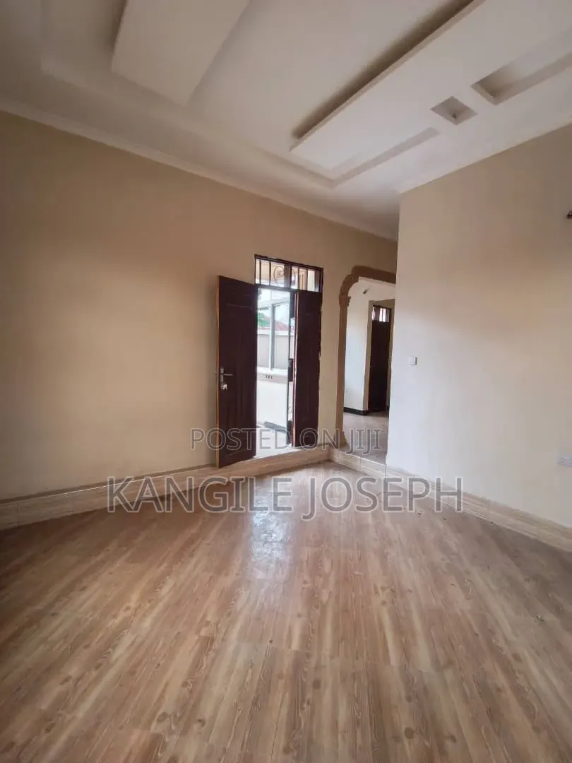 3bdrm House in Mfenisini Street, Mbagala for sale