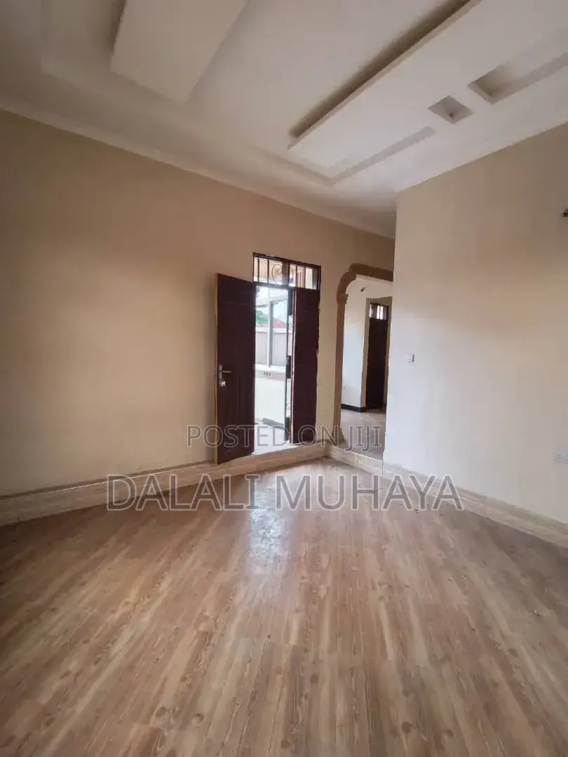 3bdrm House in Mfenisini Street, Mbagala for sale