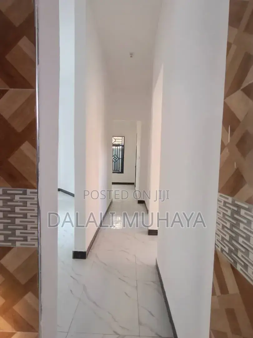 4bdrm House in Kanisani Street, Mbagala for sale