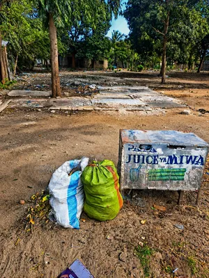 Kiwanja Kinauzwa Boko Magengeni