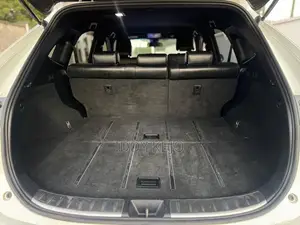 Toyota Harrier 2.0 2018 White