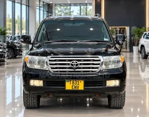 Toyota Land Cruiser 4.6 V8 ZX 2017 Black