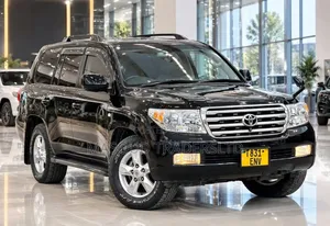 Toyota Land Cruiser 4.6 V8 ZX 2017 Black