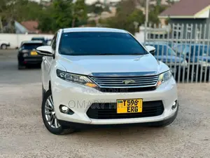 Toyota Harrier 2016 White