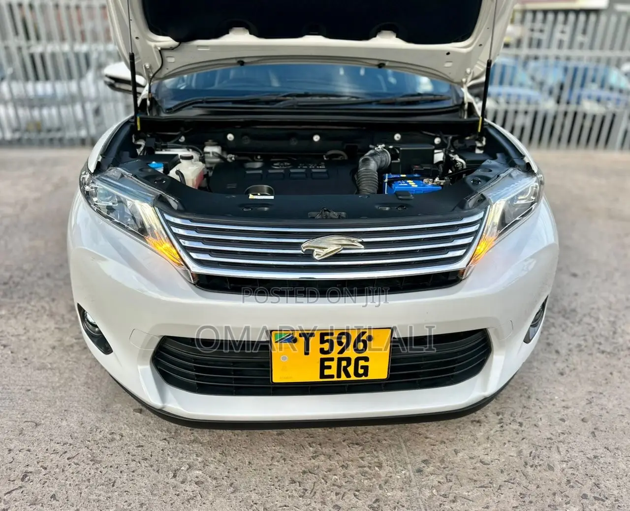 Toyota Harrier 2016 White
