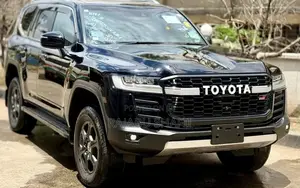 Toyota Land Cruiser 2026 Black