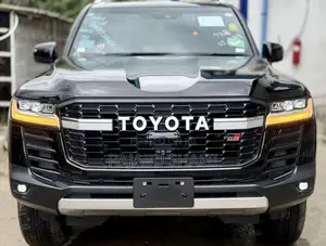 Toyota Land Cruiser 2026 Black