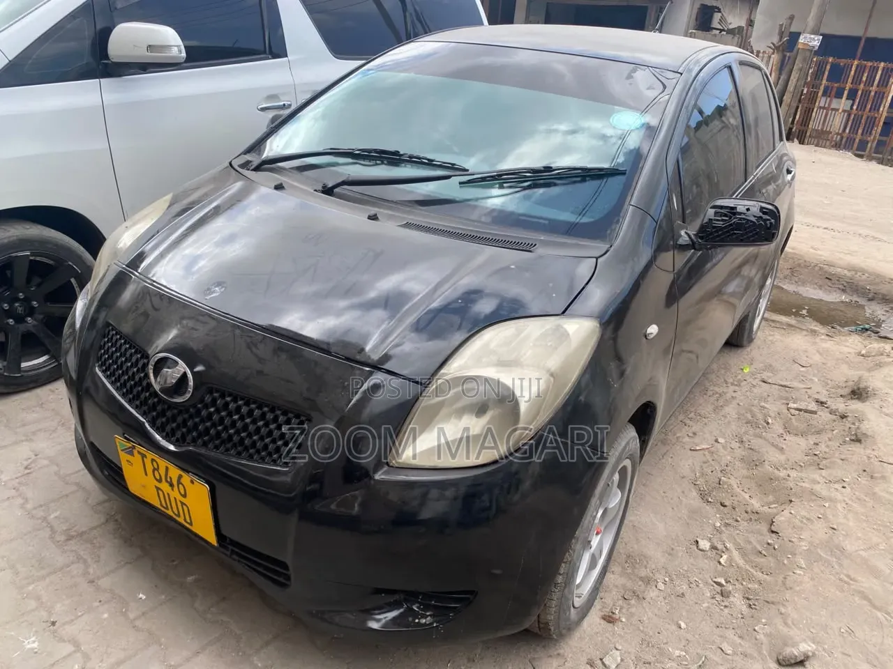 Toyota Vitz 2005 Black
