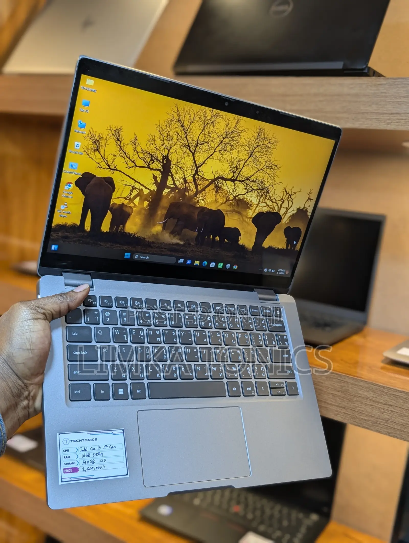 New Laptop Dell Latitude 5330 16GB Intel Core i5 SSD 512GB