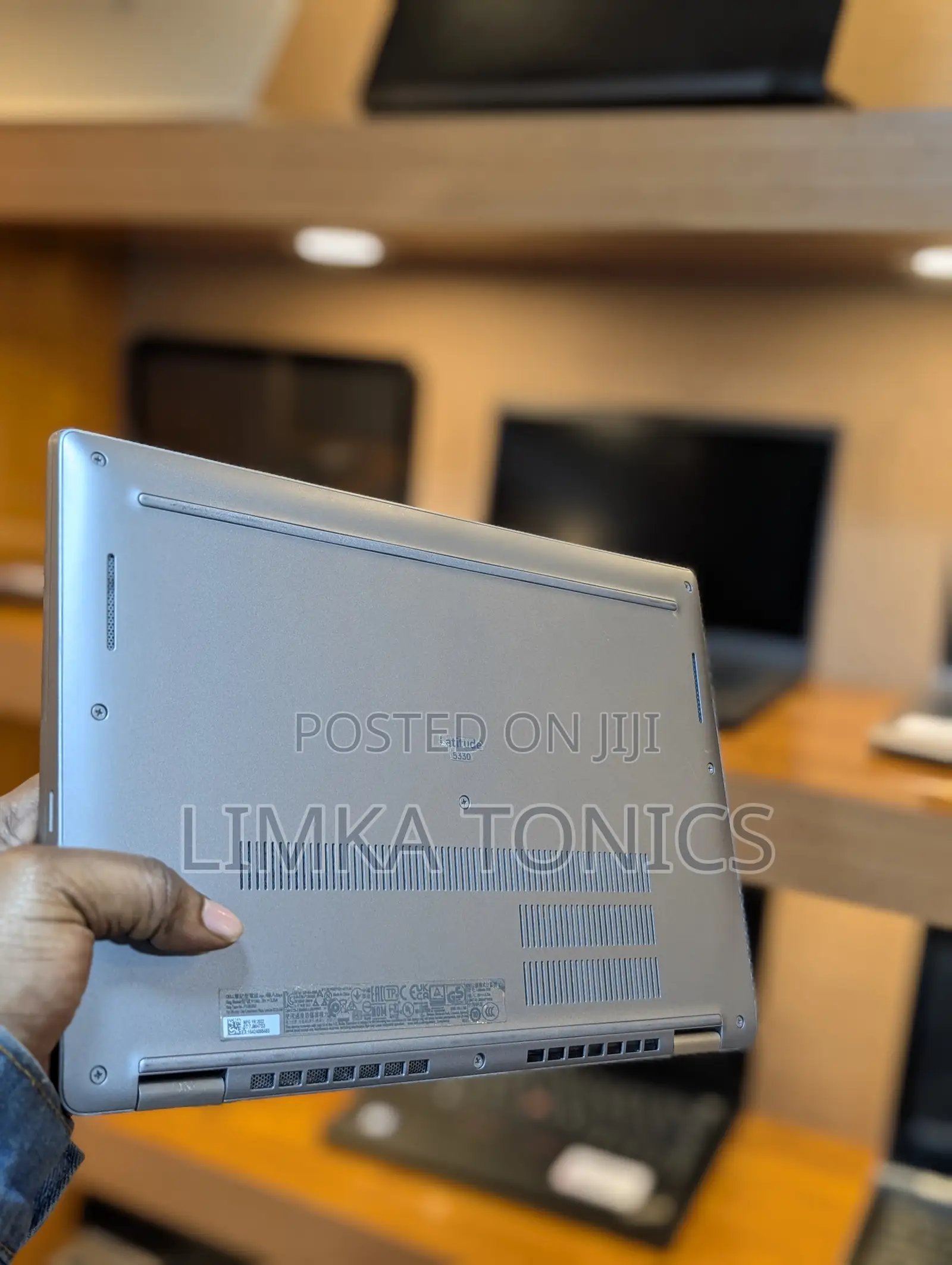 New Laptop Dell Latitude 5330 16GB Intel Core i5 SSD 512GB