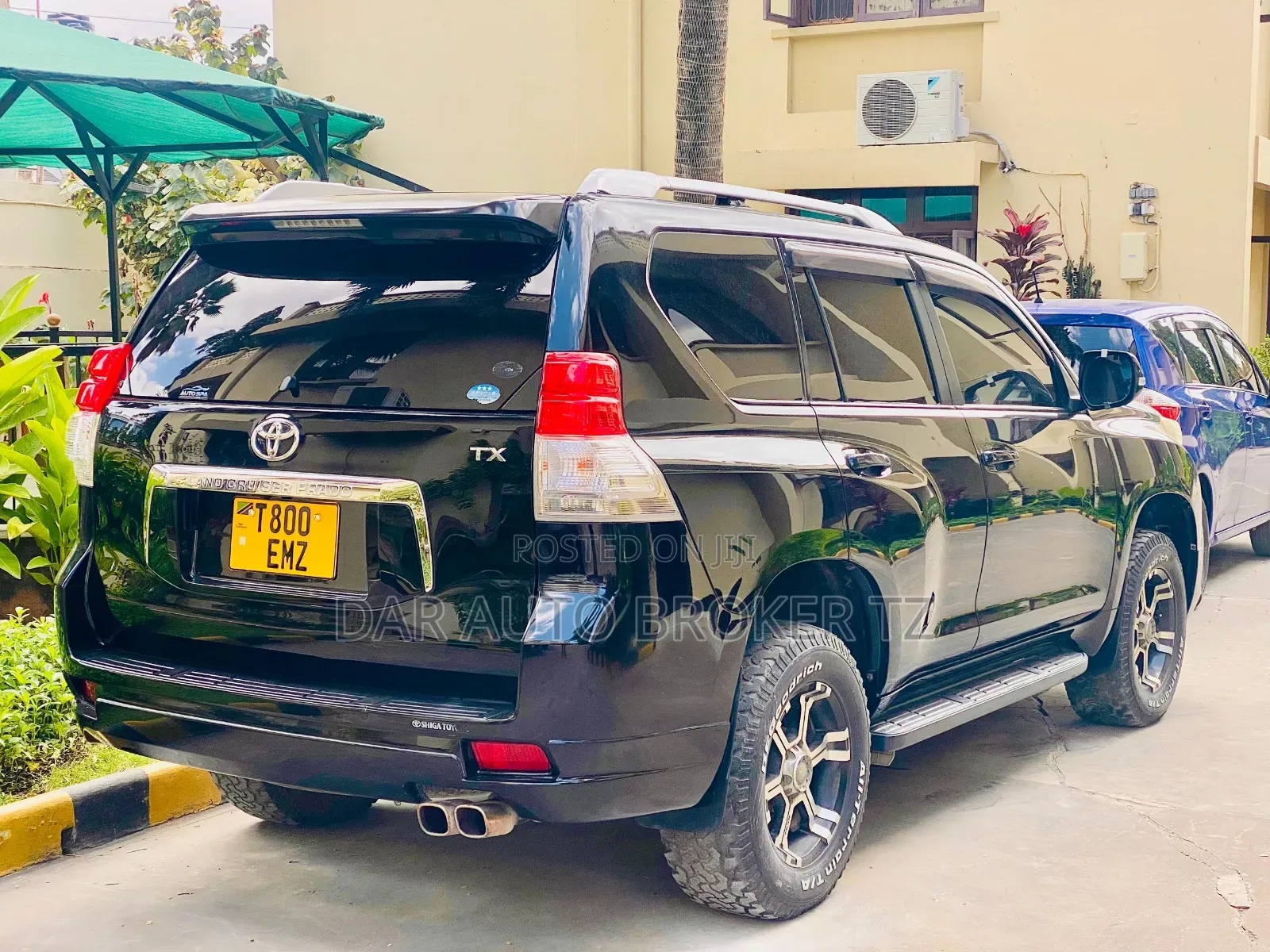 Toyota Land Cruiser Prado 2010 Black