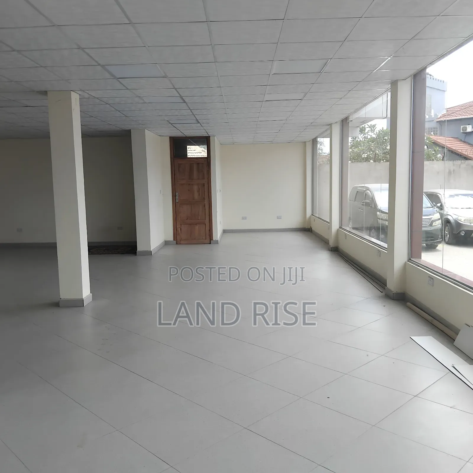 Office Space in Ali Hassan Mwinyi RD 200 SQM