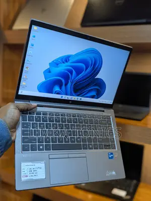 New Laptop HP ZBook 14 16GB Intel Core i5 SSD 512GB