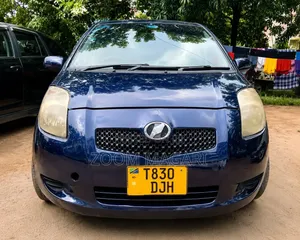 Toyota Vitz 2007 Blue