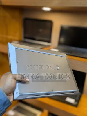 New Laptop HP ZBook 14 16GB Intel Core i5 SSD 512GB