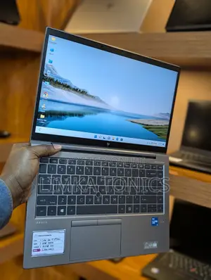 New Laptop HP ZBook 14 16GB Intel Core i5 SSD 512GB