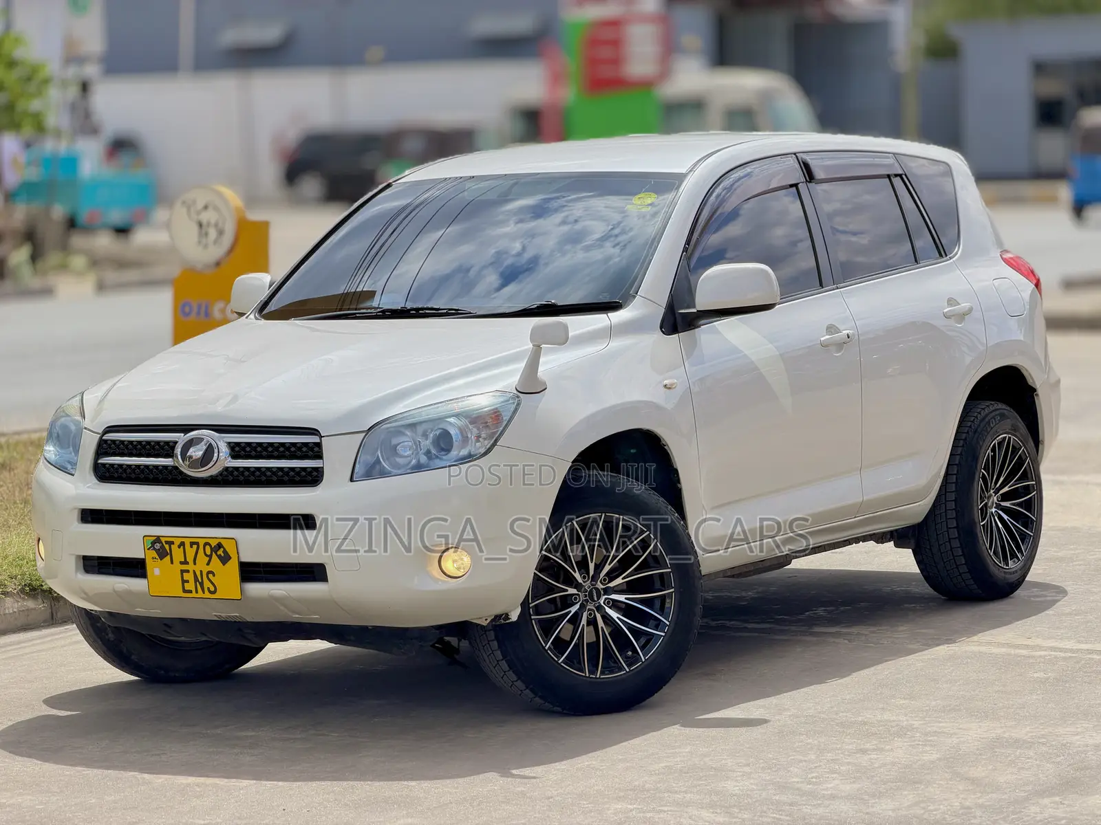 Toyota RAV4 2007 White