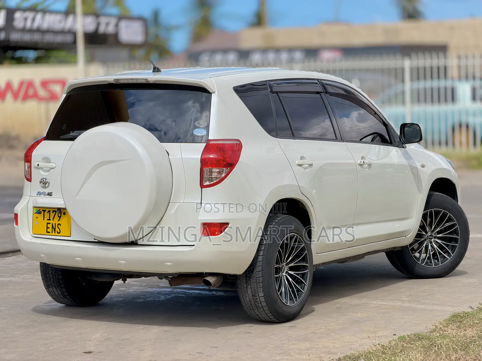 Toyota RAV4 2007 White