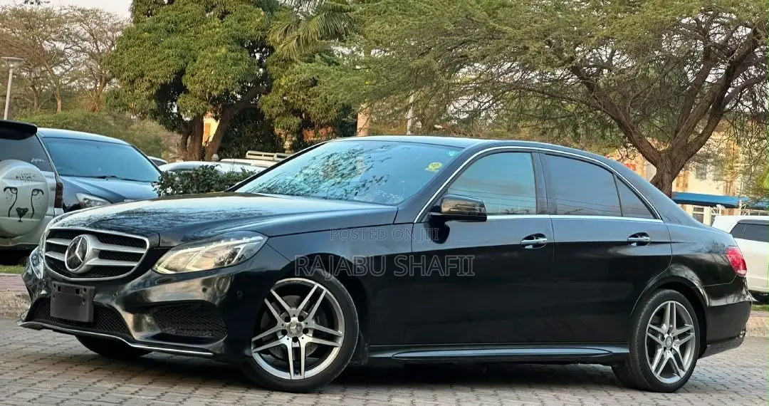 Mercedes-Benz E250 2013 Black
