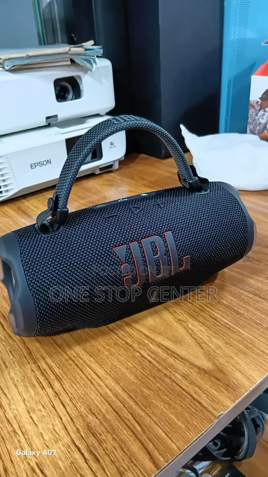 JBL Charge 6