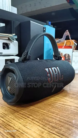 JBL Charge 6