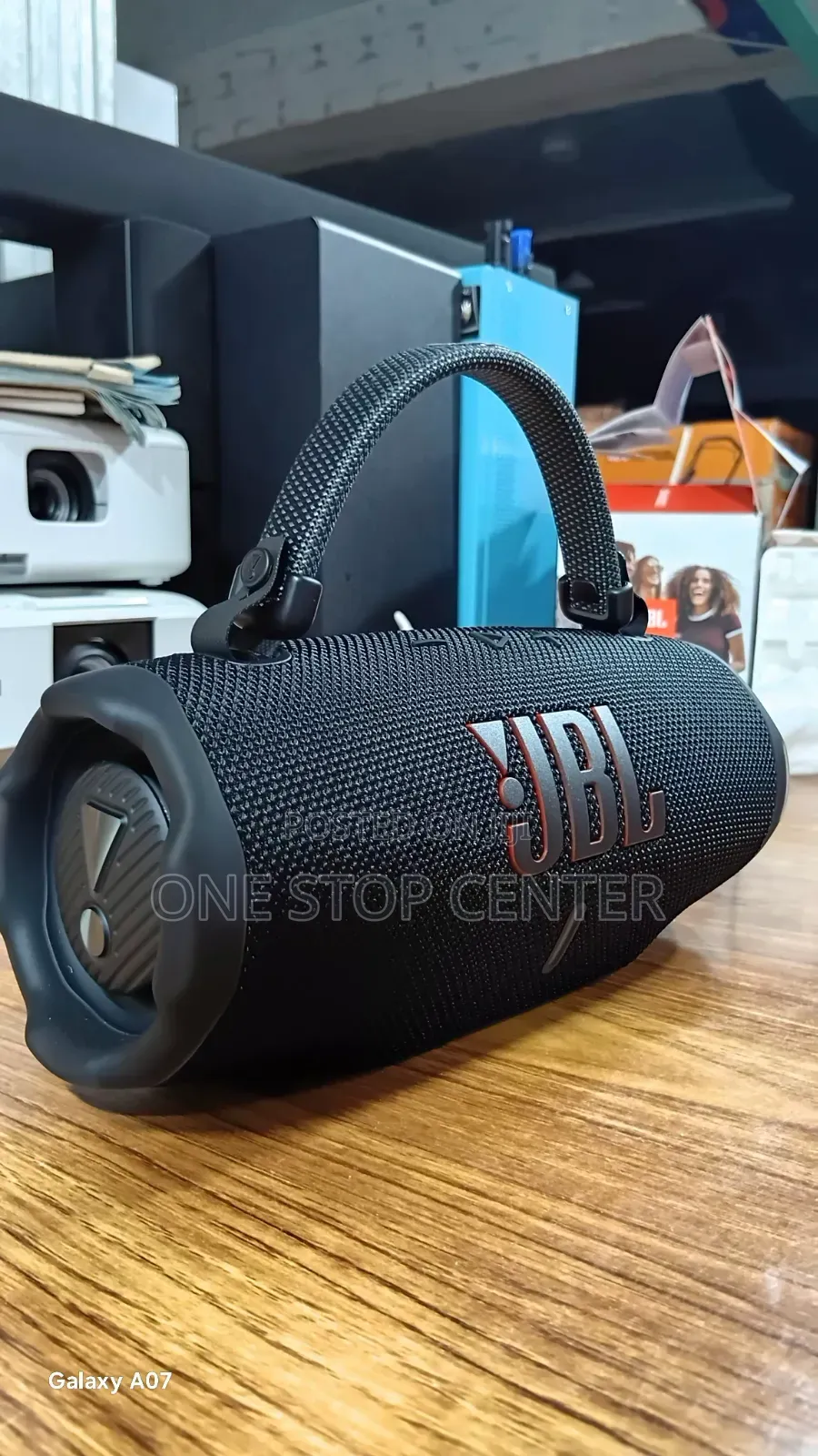 JBL Charge 6