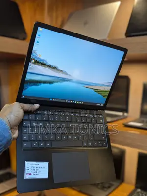New Laptop Microsoft Surface Laptop 3 8GB Intel Core i5 SSD 256GB