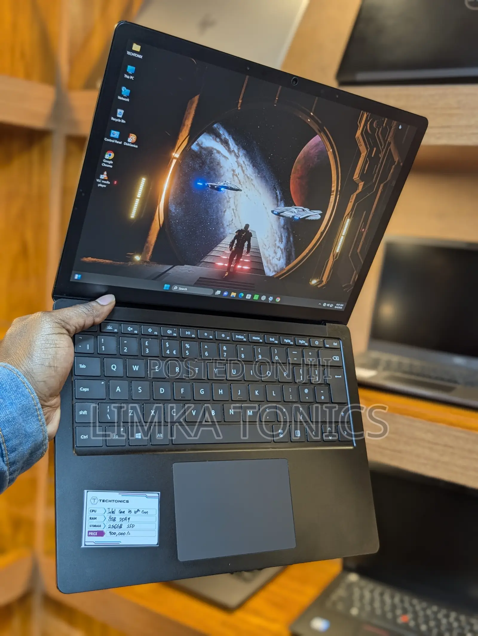 New Laptop Microsoft Surface Laptop 3 8GB Intel Core i5 SSD 256GB