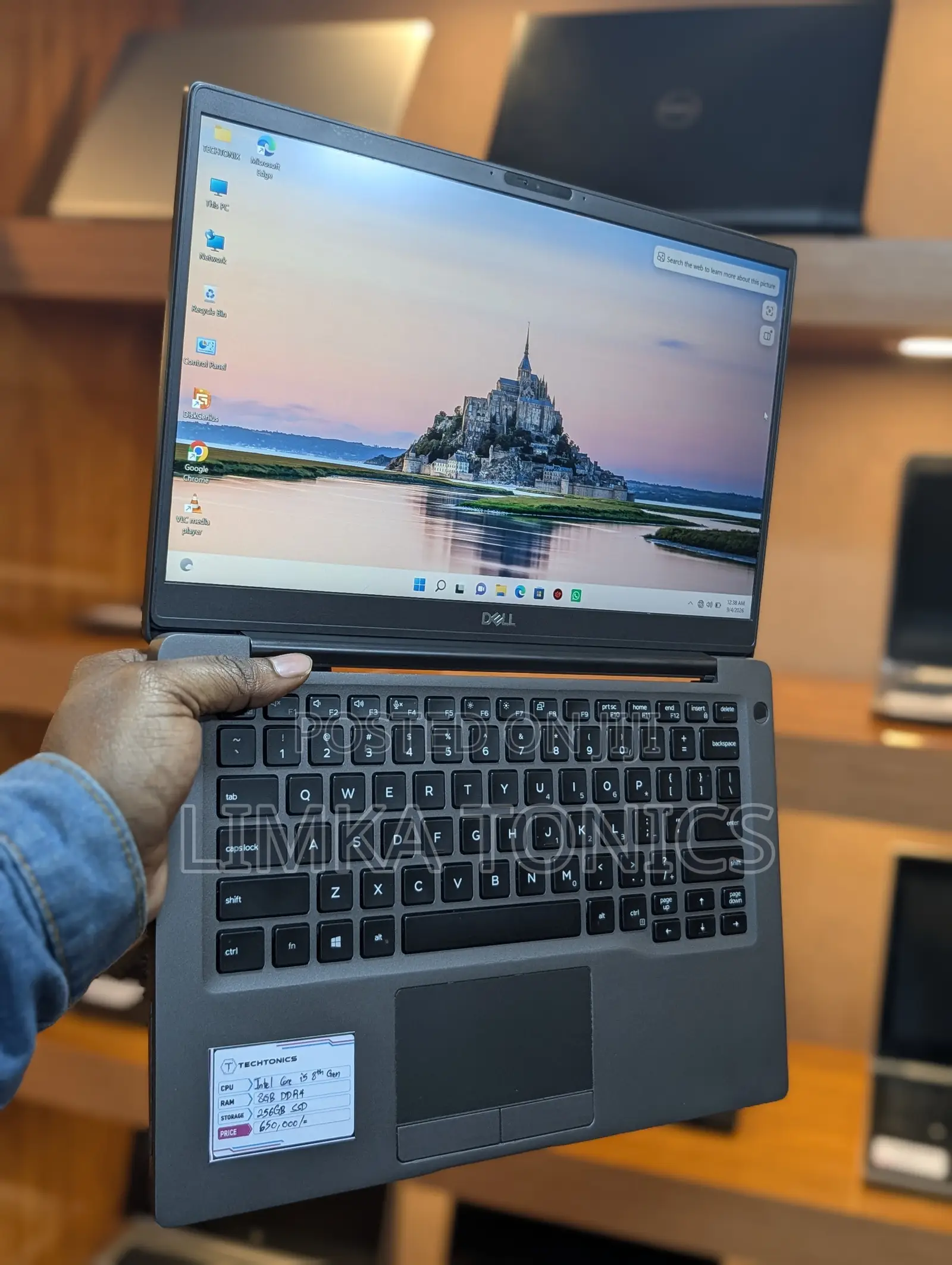 New Laptop Dell Latitude 7400 8GB Intel Core i5 SSD 256GB