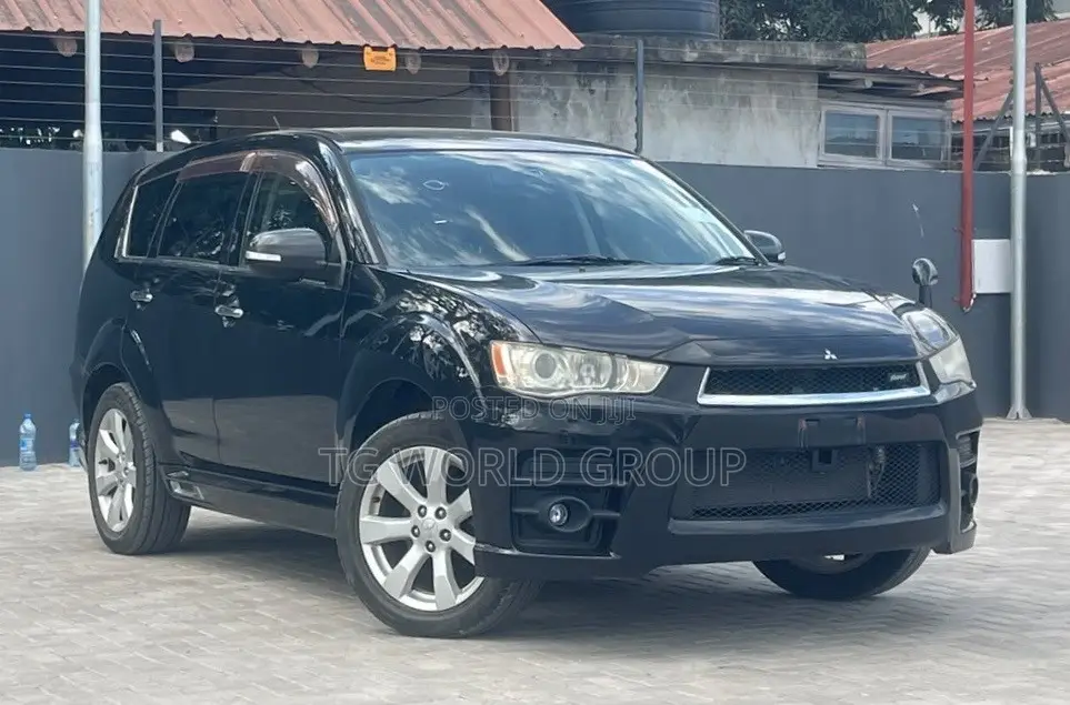 Mitsubishi Outlander 2010 Black