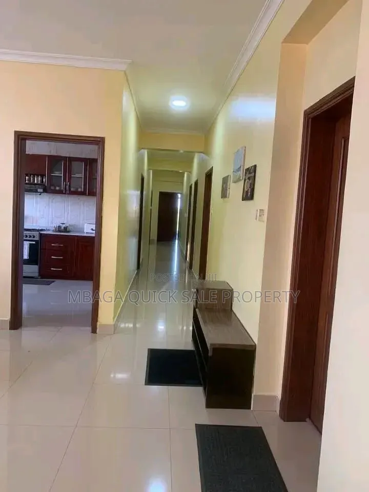 Furnished 3bdrm Apartment in Upanga West for sale