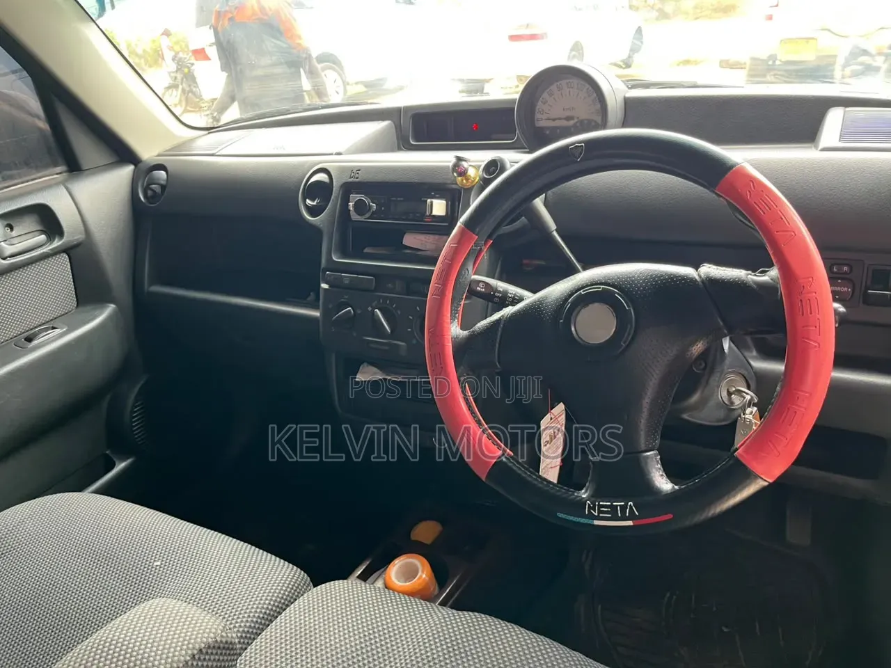 Toyota bB 2004 Black