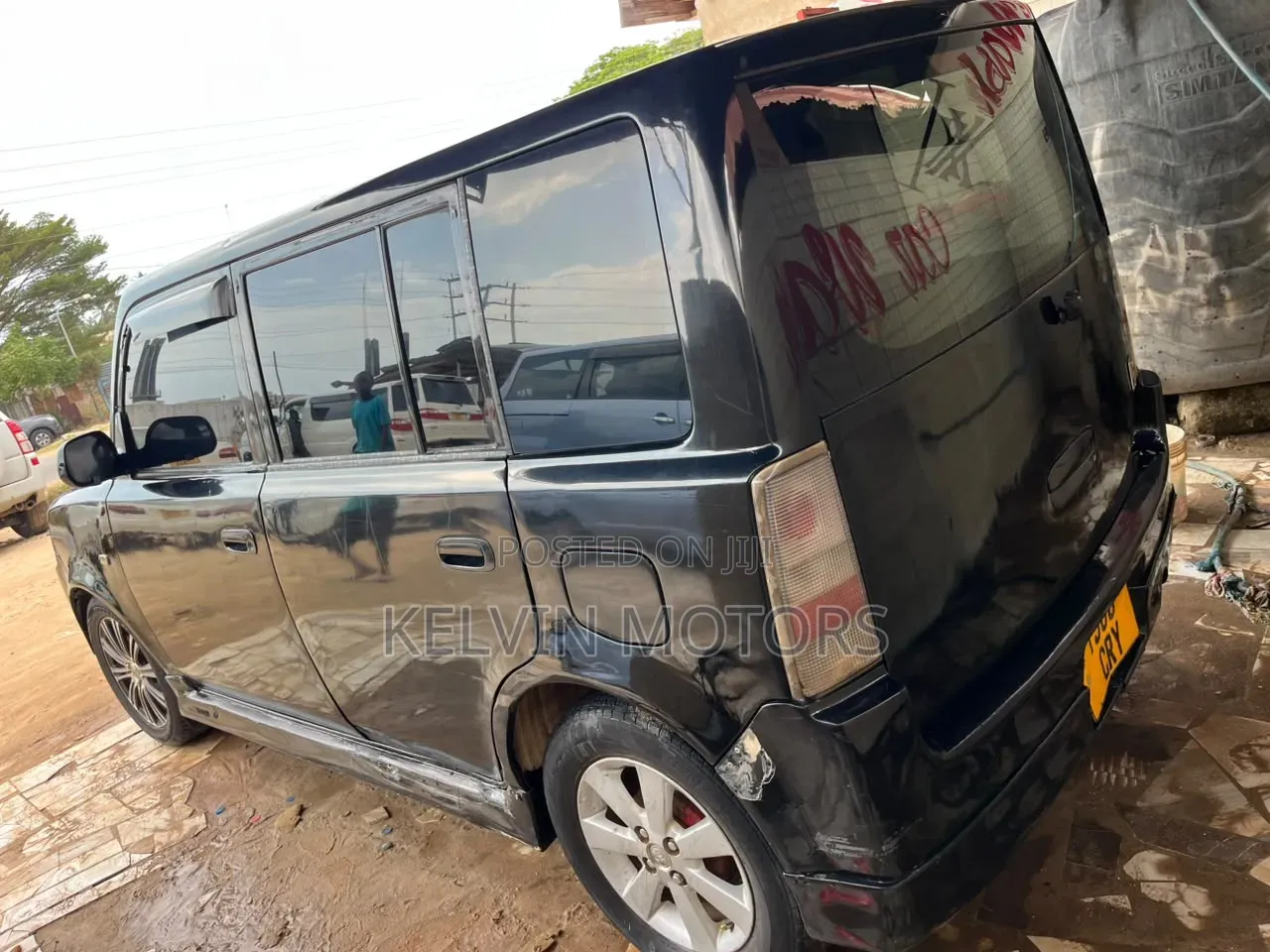 Toyota bB 2004 Black