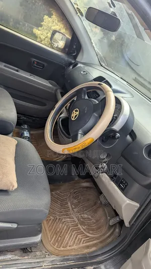 Toyota Passo 2004 Black