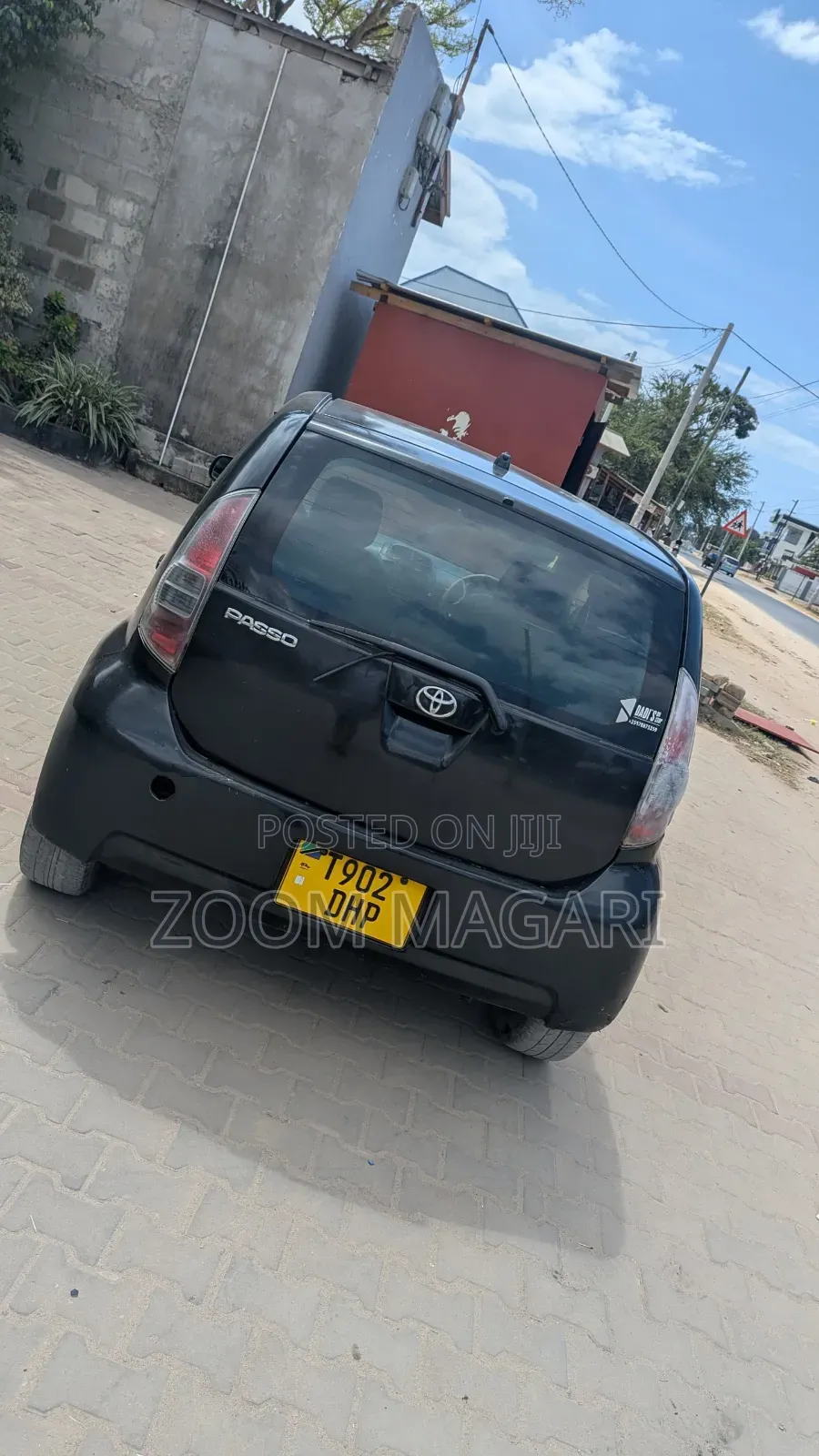 Toyota Passo 2004 Black