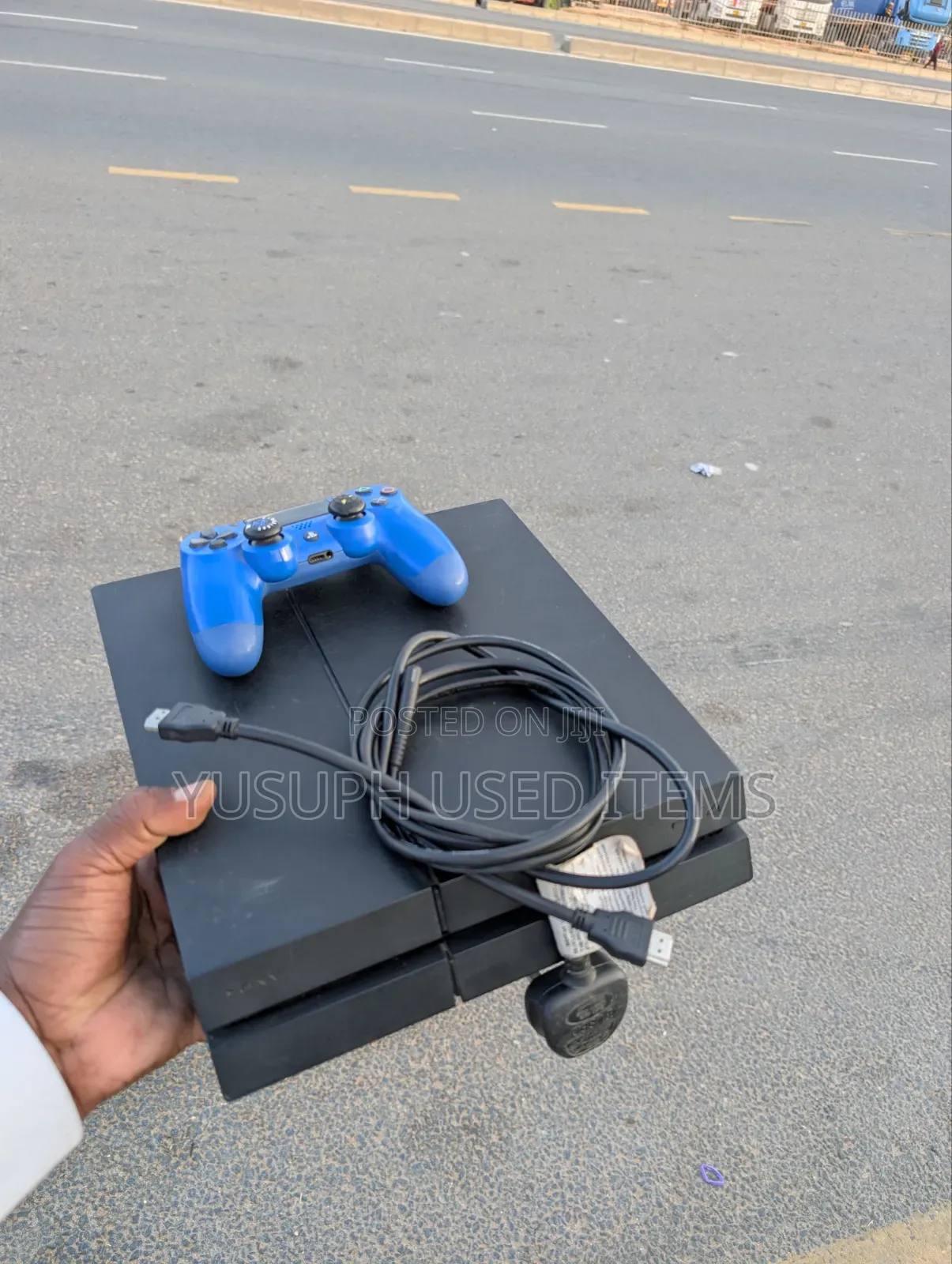 Ps4 Slim/Ina Game/Fifa 2026/Anchatad/Last of Us/Mireka/Ina Pad Mbili/